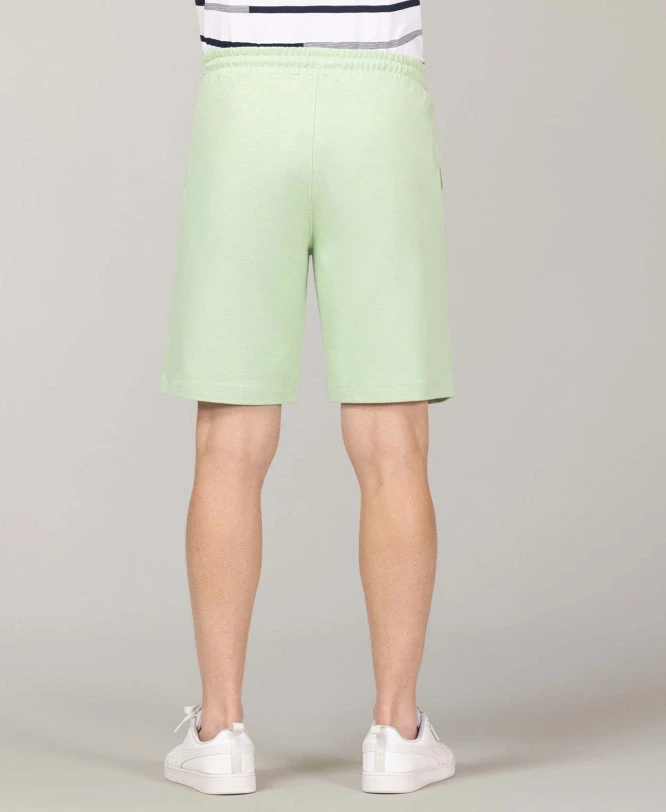Bermuda Vert Pistache pour Homme - Short d'Été avec Taille Élastiquée 4 Bermuda Vert Pistache pour Homme - Short d'Été avec Taille Élastiquée – Image 2