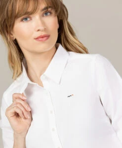 Chemise Blanche en Popeline de Coton - Coupe Moderne et Élégante 7 Chemise Blanche en Popeline de Coton - Coupe Moderne et Élégante -Terredemarins prod 10334 chemise chemisier ml blanc optique carlinie 666x812 fc7ea0111e0b