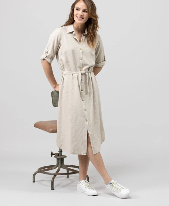 Robe Chemisier en Lin et Viscose Grège - Élégance et Confort d'Été 3 Robe Chemisier en Lin et Viscose Grège - Élégance et Confort d'Été