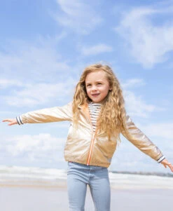 Coupe-Vent Bicolore Doré Xarita - Style et Protection pour Fille