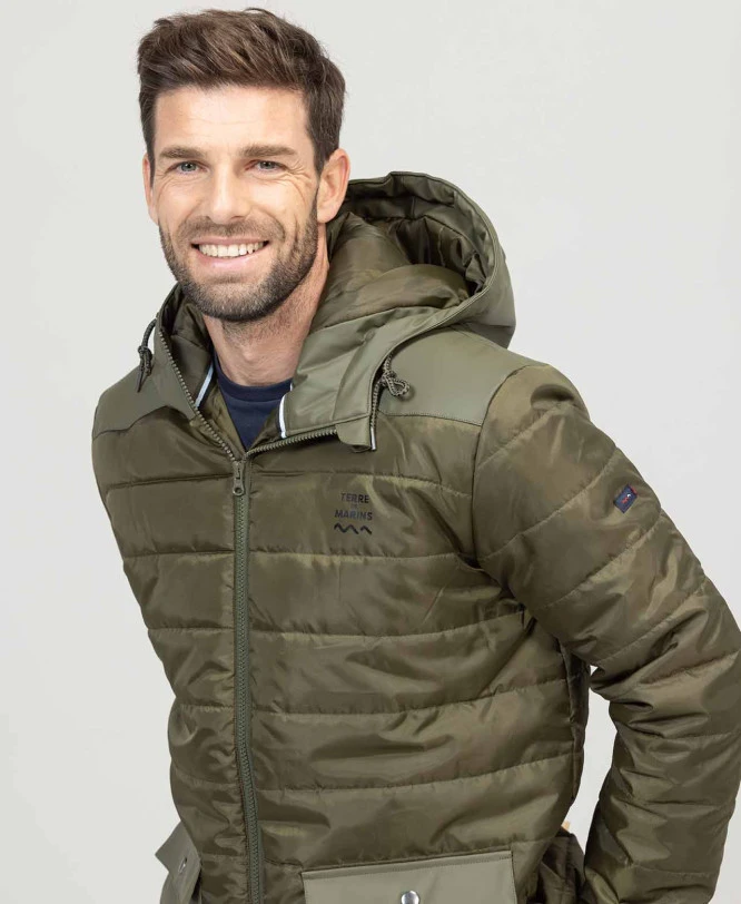 Doudoune Homme Kaki à Capuche Matelassée - Confort et Chaleur Hivernale 3 Doudoune Homme Kaki à Capuche Matelassée - Confort et Chaleur Hivernale