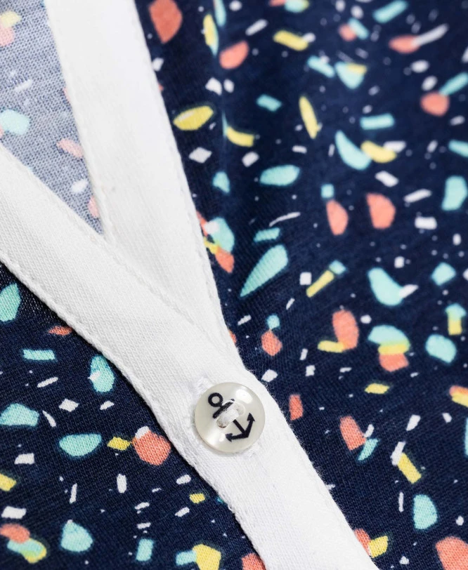 Polo Sans Manches Femme à Imprimé Exclusif - Élégance Sportive 5 Polo Sans Manches Femme à Imprimé Exclusif - Élégance Sportive – Image 3