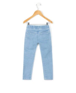 Terre de Marins Jean Clair pour Fille - Le Denim Confortable 8 Terre de Marins Jean Clair pour Fille - Le Denim Confortable -Terredemarins prod 7273 pantalon denim clair grecinaclair 666x812 fc7ea0111e0b
