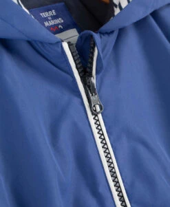 Coupe-vent Déperlant à Capuche pour Garçon - Bleu Dynamique -Terredemarins prod 7547 coupe vent bleu vif kiota 666x812 fc7ea0111e0b
