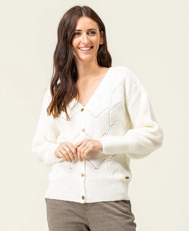 Cardigan Blanc Cassé Maille Fantaisie avec Boutons Dorés Raffinés 3 Cardigan Blanc Cassé Maille Fantaisie avec Boutons Dorés Raffinés