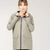 Terre de Marins Ciré Femme Kaki Clair à Capuche 2 Terre de Marins Ciré Femme Kaki Clair à Capuche -Terredemarins prod 8720 imper cire kaki clair fecirec 666x812 fc7ea0111e0b