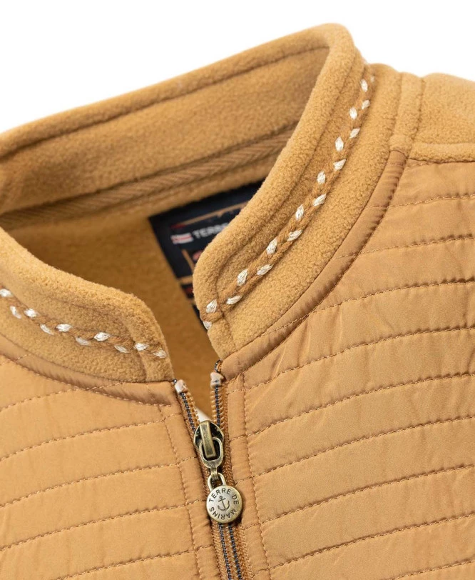 Veste Matelassée Femme Camel avec Manches en Polaire et Intérieur Micro-polaire 5 Veste Matelassée Femme Camel avec Manches en Polaire et Intérieur Micro-polaire – Image 3