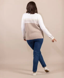 Terre de Marins Kolette - Pull Beige en Laine Mérinos Fabriqué en France 12 Terre de Marins Kolette - Pull Beige en Laine Mérinos Fabriqué en France -Terredemarins prod 9293 pull beige kolette 666x812 fc7ea0111e0b