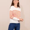 Pull Marinière Femme Grège à Rayures Orange et Boutons aux Épaules 1 Pull Marinière Femme Grège à Rayures Orange et Boutons aux Épaules -Terredemarins prod 9409 pull fond grege raye orange hicha2 666x812 fc7ea0111e0b
