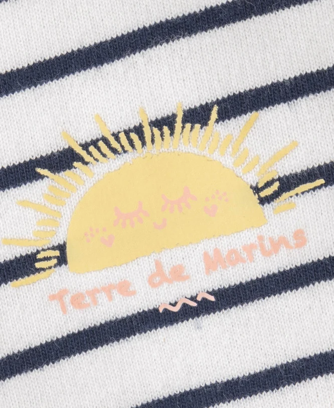 Ensemble Bébé EFANELLE : Robe Rayée & Legging Pêche Confortable 7 Ensemble Bébé EFANELLE : Robe Rayée & Legging Pêche Confortable – Image 5