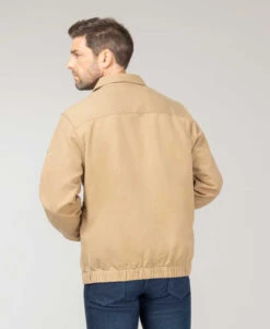 Veste Beige Valbert pour Homme avec Détails Logo Effet Cuir 6 Veste Beige Valbert pour Homme avec Détails Logo Effet Cuir -Terredemarins prod 9970 veste ml sable fonce valbert 666x812 fc7ea0111e0b
